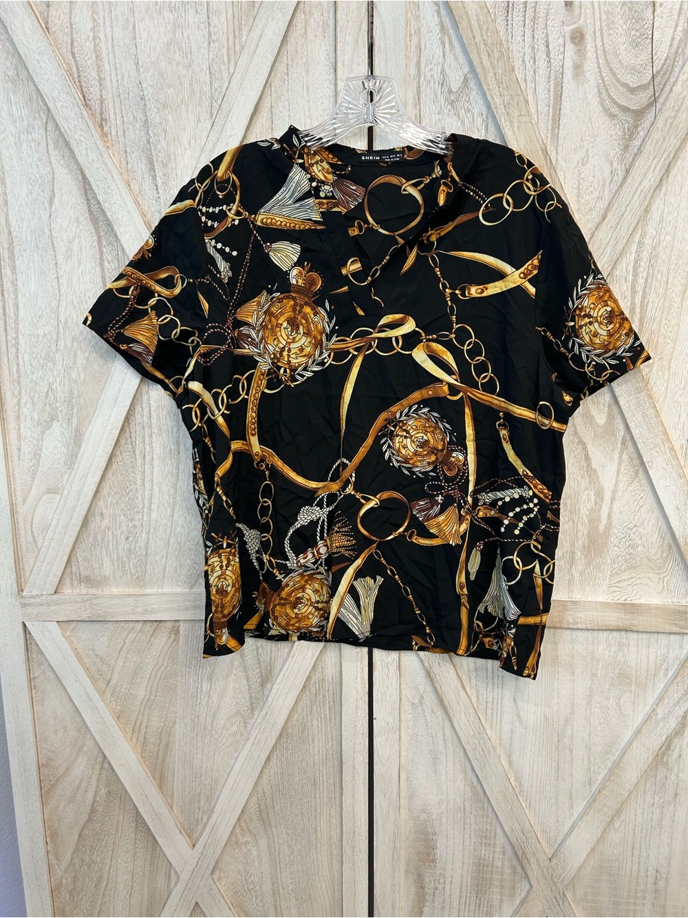 SHEIN Black and Gold Chain Floral Short Sleeve Top